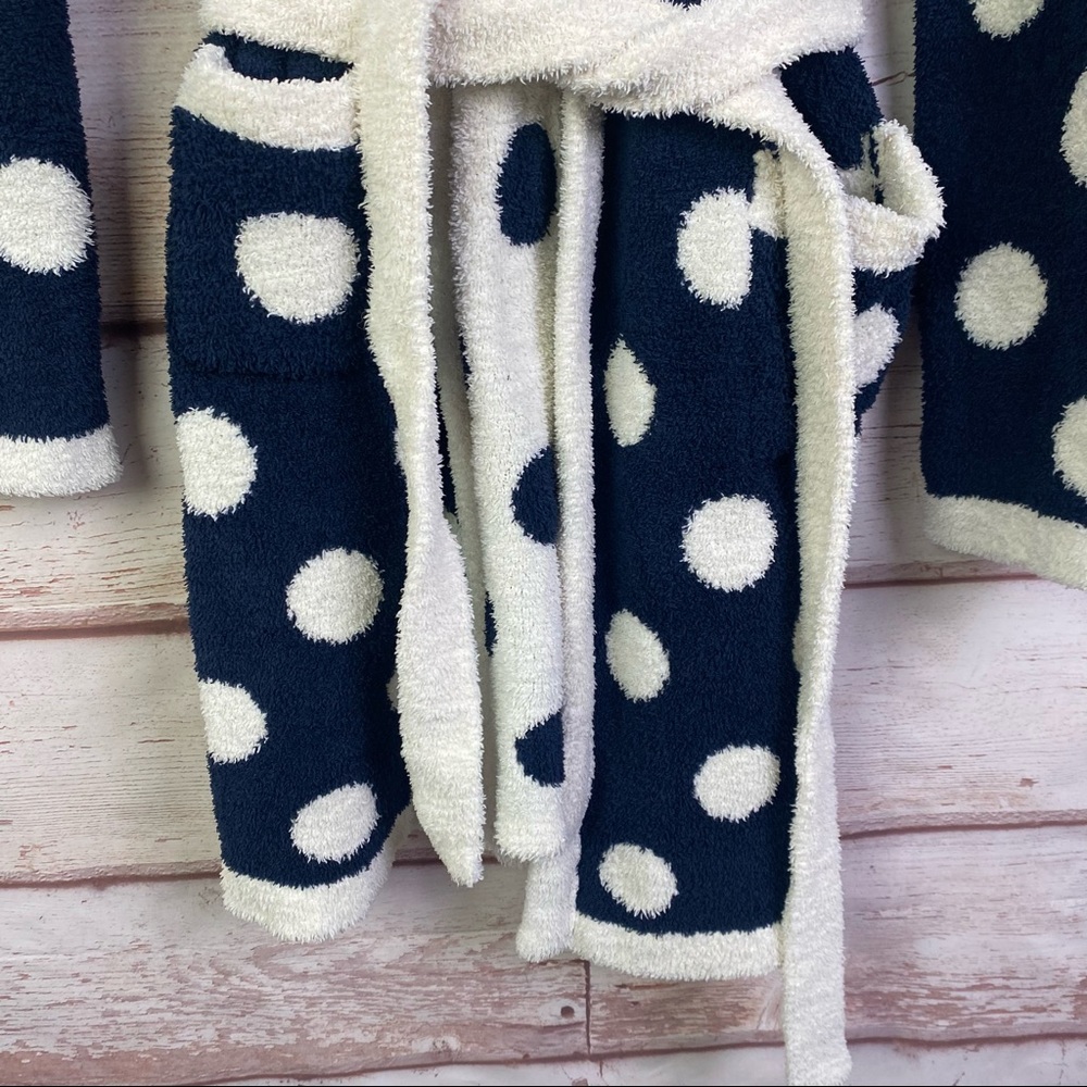 Barefoot Dreams- Polka Dot Short Hooded Robe - Picture 9 of 16